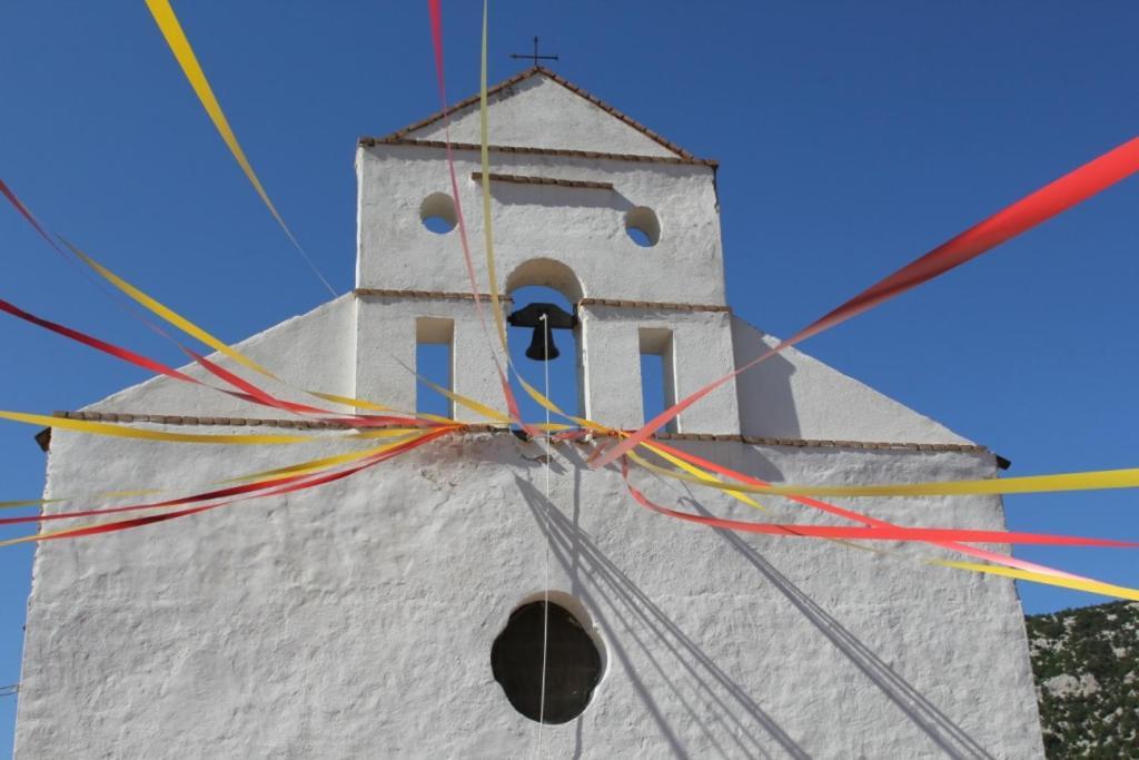 Fenile Apartments Santa Maria Navarrese Exterior foto